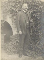 Grof Alfons Zabeo leta 1907
(hrani Pokrajinski arhiv Maribor, PAM/1851, Gospoščina Fala, AŠ 219/3) title=