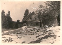 Napis na hrbtni strani: Klopni vrh na Pohorju, 20. 5. 1923 title=